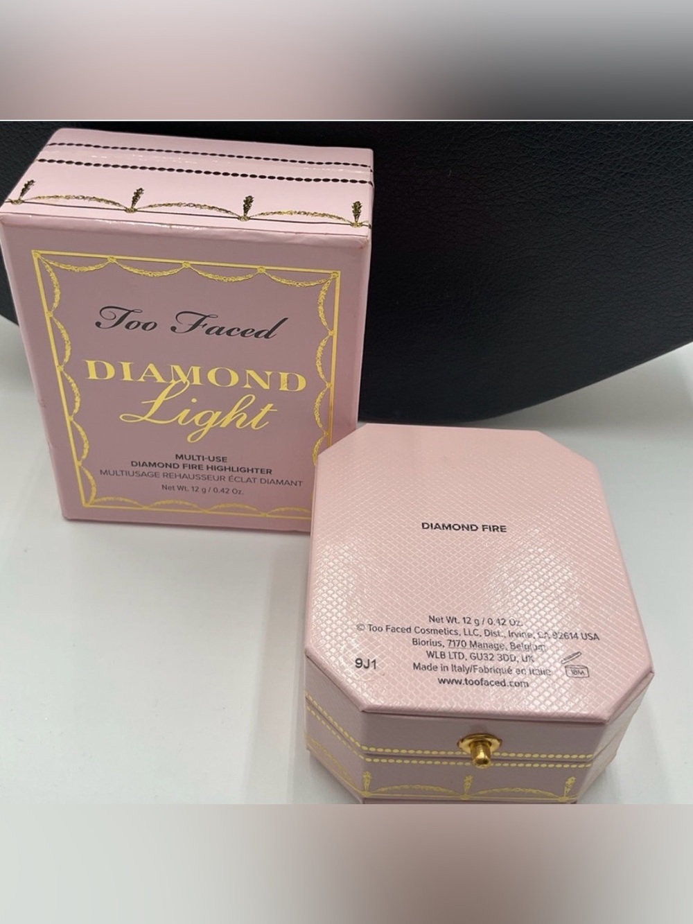 Too Faced Diamond Light Multi-Use Highlighter Compact - Picture 12 of 14